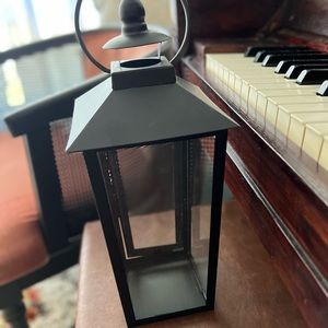 Black candle lantern